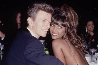 Iman y David Bowie en una cena en 1992.