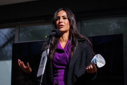 La vicealcaldesa de Madrid, Begoña Villacís, interviene en una inauguración, en 2021.