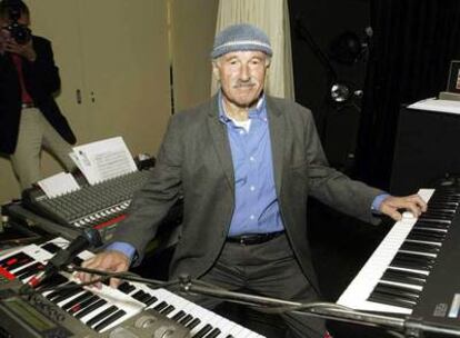 Joe Zawinul, fotografiado en su jazz-bar <i>Birdland</i> de Viena.