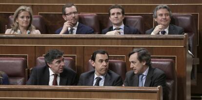 Bancada del PP durante una votación en el Congreso.