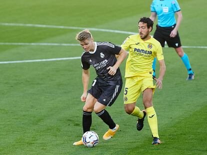 Odegaard y Parejo durante el partido de hoy.