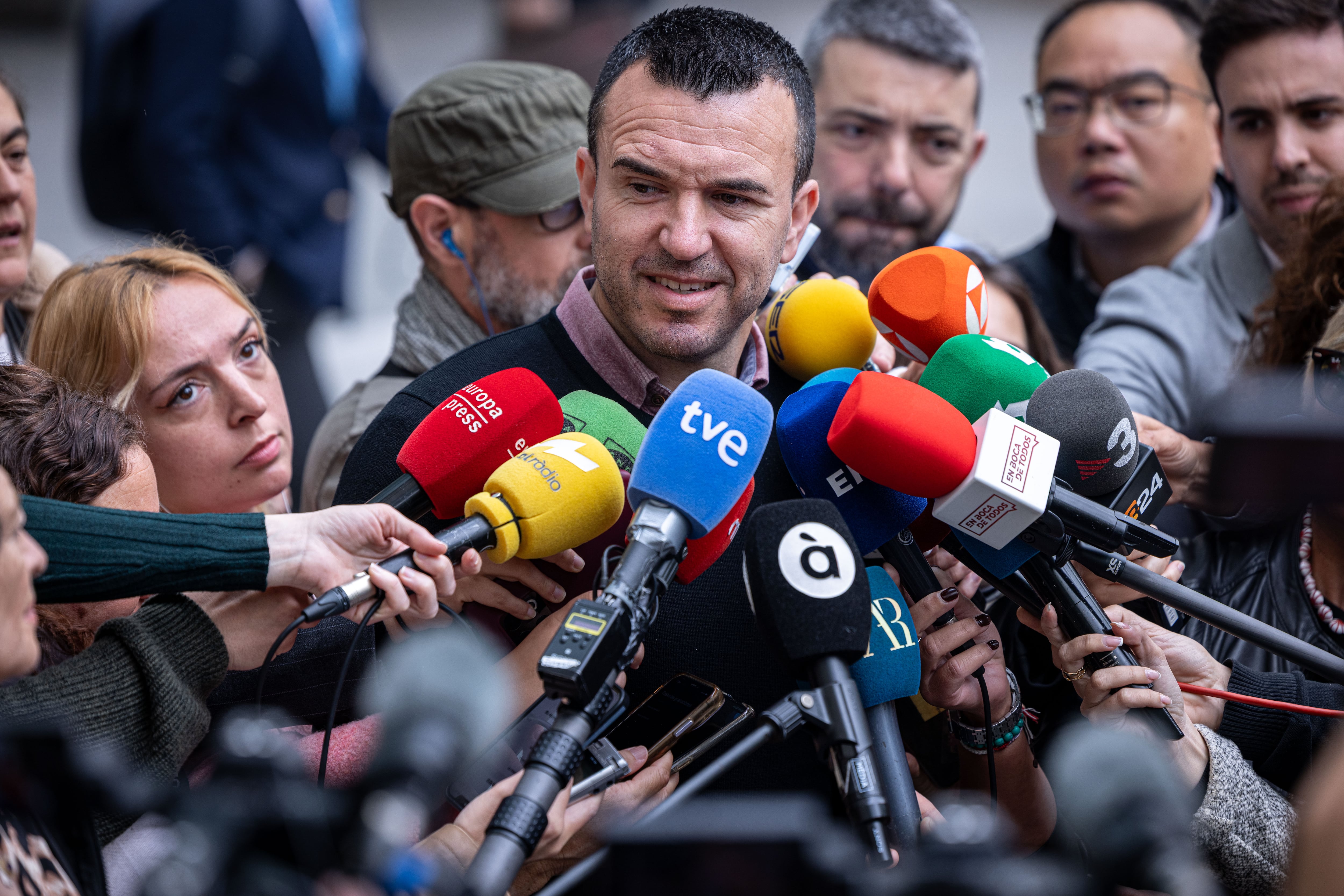 Vicent Mompó, presidente de la Diputación de Valencia, llegando a la Ciudad de la Justicia en abril pasado para declarar como testigo ante el juzgado de Catarroja. 