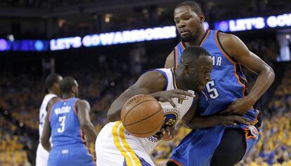 Draymond Green y Kevin Durant. 