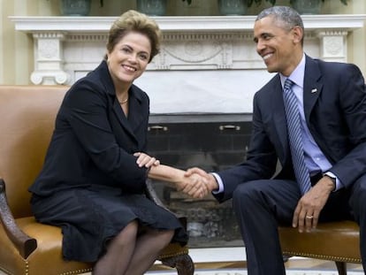 Dilma e Obama no Sal&atilde;o Oval da Casa Branca, nesta ter&ccedil;a. 