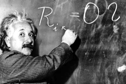 Albert Einstein, el científico más influyente del siglo XX, se vio obligado a exiliarse de su país, Alemania, tras el ascenso del partido nazi; el estudioso era de origen judio.