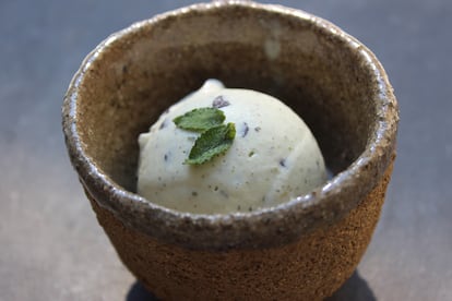 Helado de menta silvestre