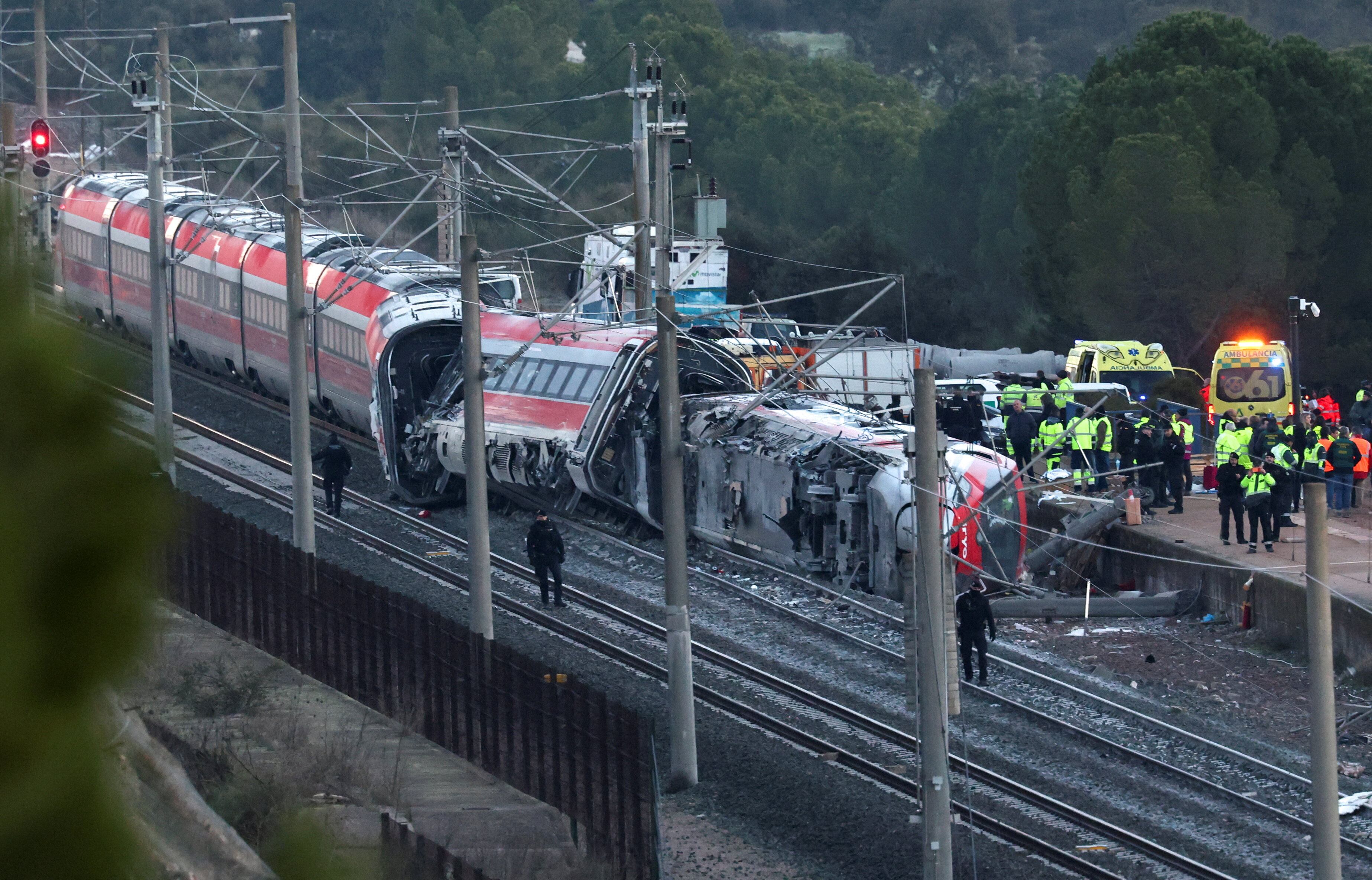 Todos los audios de la tragedia de Adamuz: la secuencia completa de llamadas entre Atocha y los trenes, minuto a minuto