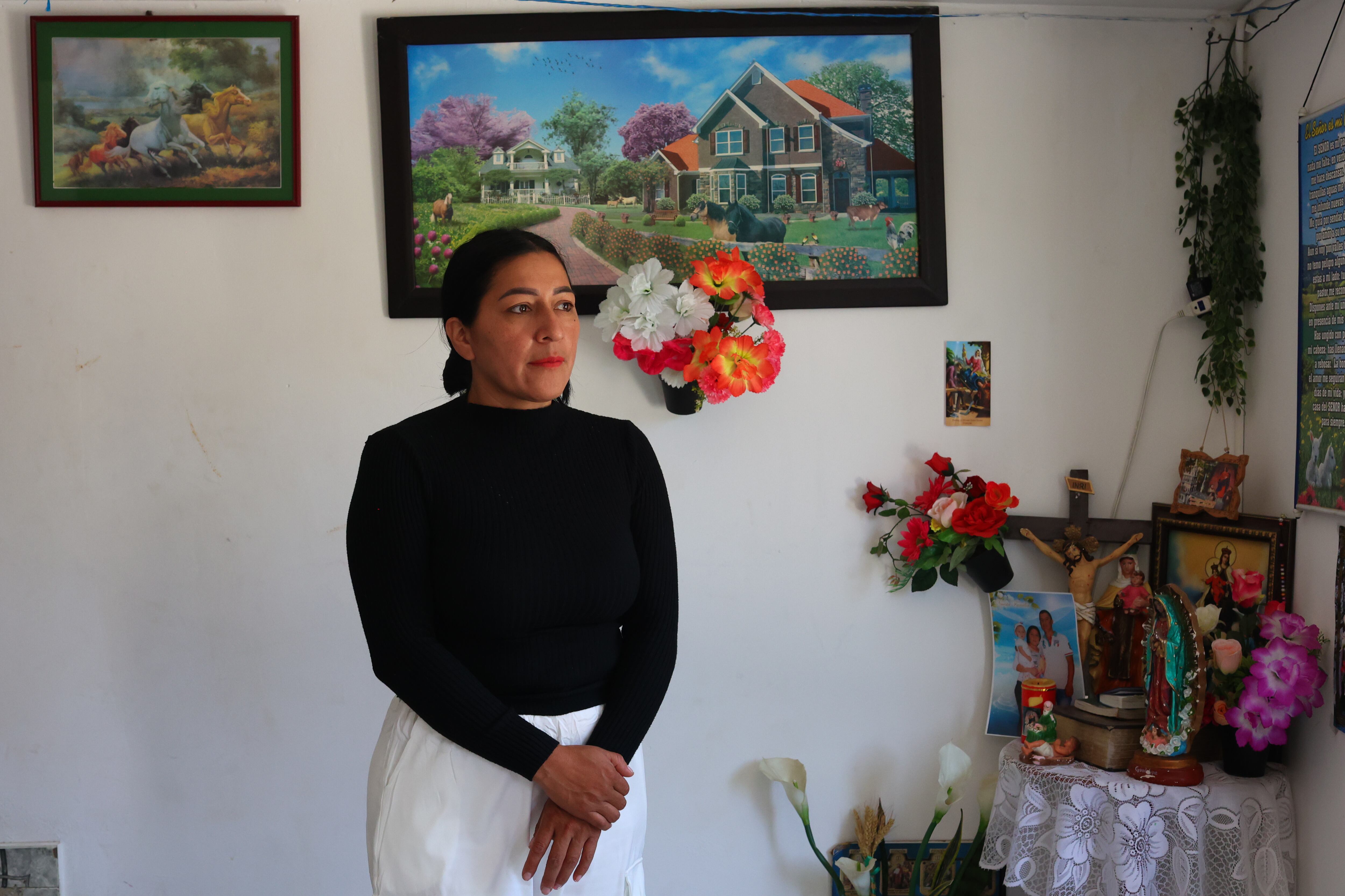Cielo Paz, esposa de José Aron Medina Aranda, em sua casa em Popayán, no dia 6 de setembro de 2024.