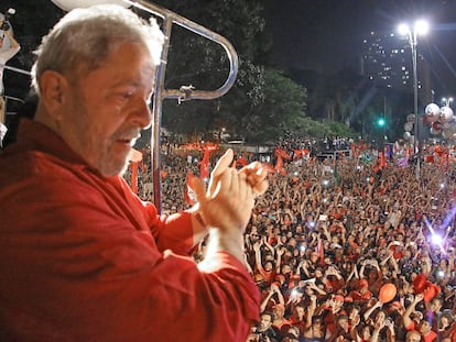 Lula na manifestação realizada na Avenida Paulista, na sexta-feira, em São Paulo.