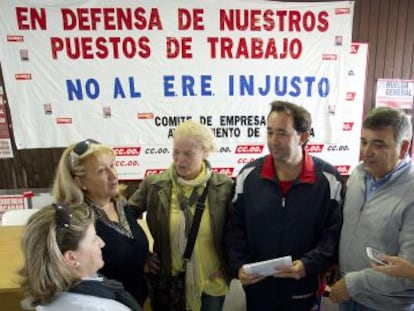 Protesta de empleados municipales de Estepona (Málaga).