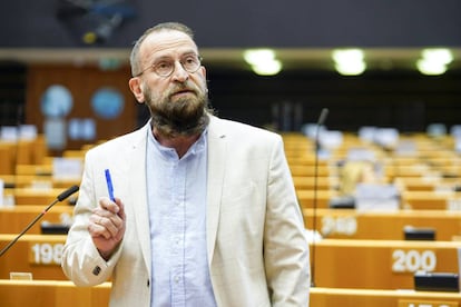 József Szájer en el Parlamento Europeo el pasado mes de julio.