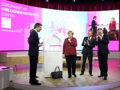La canciller Angela Merkel durante la presentaci&oacute;n del acuerdo.