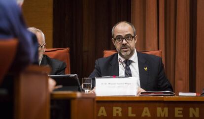 El consejero del Interior, Miquel Buch, comparece en el Parlament.