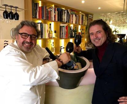 JUANJO LÓPEZ, PROPIETARIO Y COCINERO DE LA TASQUITA Y PABLO ALOMAR / CAPEL