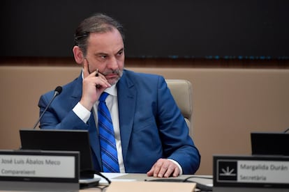 El exministro José Luis Ábalos, durante su comparecencia en el Parlament balear por la compra de mascarillas, el pasado 24 de mayo,