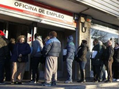 Una imagen de archivo de una oficina de empleo en Madrid.