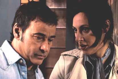 Eduard Fernández y María Morales, en una escena de <i>Todas las mujeres. </i>