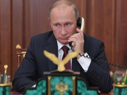 El presidente ruso, Vladimir Putin, mantiene una conversaci&oacute;n telef&oacute;nica este mi&eacute;rcoles.