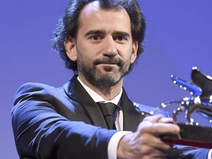 Pablo Trapero, con el León de Plata al Mejor Director en el Festival de Venecia en 2015.
