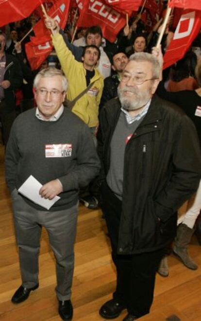 Fernández Toxo y Méndez, el viernes en Santiago.