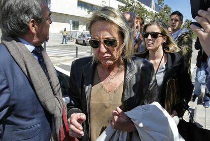 Mari Carmen García-Fuster, tras declarar como imputada en Valencia.