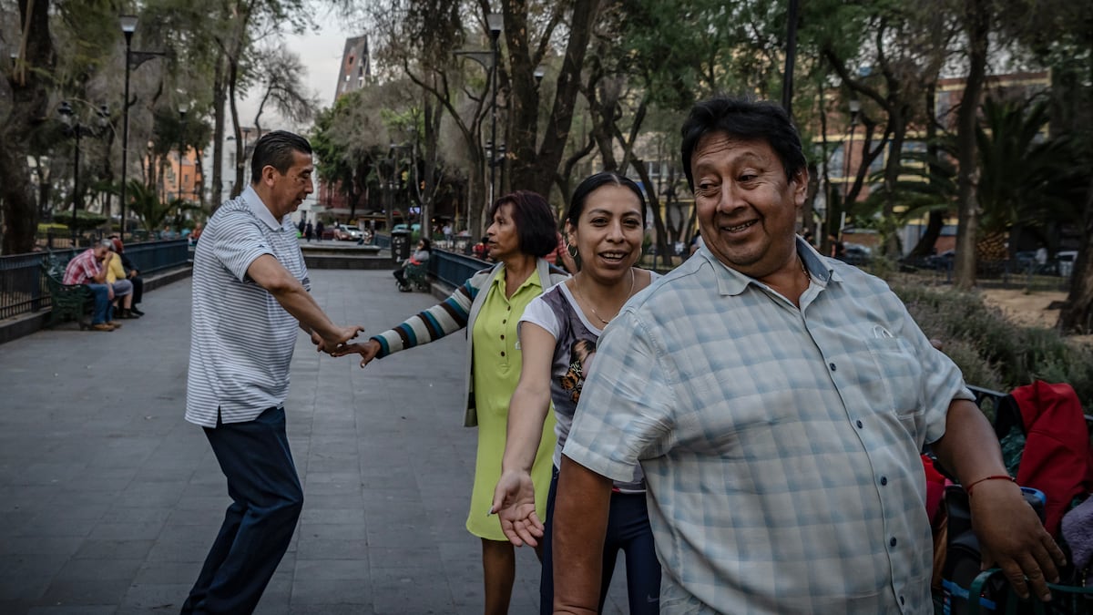 La felicidad de los mexicanos alcanza su nivel más alto en nueve años ...