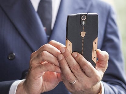 Lo último de Lamborghini es un smartphone: Tonino Lamborghini 88 Tauri