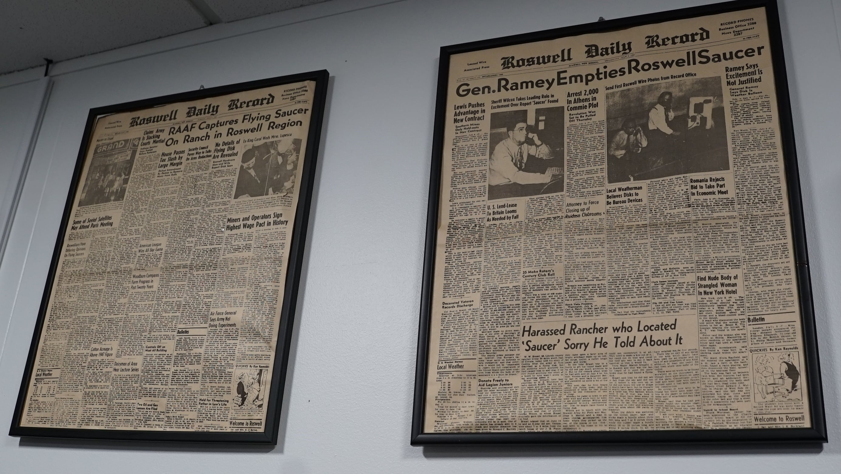 Portadas del 'Roswell Daily Record' del 9 y 10 de julio de 1947.