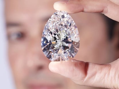 Prepare 30 millones de dólares, sale a subasta The Rock