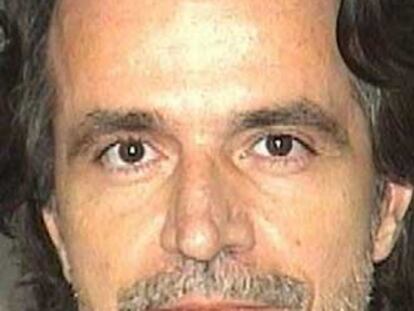 El músico de 'new age' ha sido arrestado por las autoridades de Florida. Se le acusa de violencia doméstica.