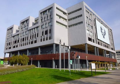 Vista de la biblioteca de la UPV/EHU en el campus de Bizkaia.