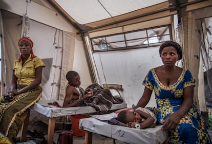La República Democrática del Congo vive uno de los brotes de cólera más virulentos de los últimos años. Se inició en junio y el pasado 9 de septiembre fue declarada la epidemia. La enfermedad afecta por primera vez a 20 de las 26 provincias del país.