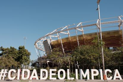 Vista del nuevo parque municipal y uno de los estadios deportivos.