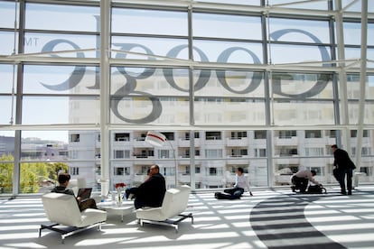 El logo de Google en un edificio en San Francisco (California).