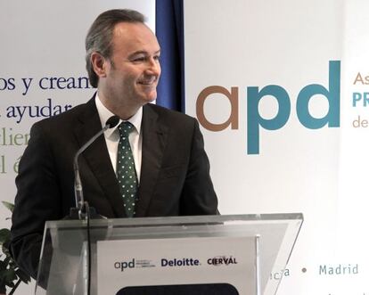 Alberto Fabra, durante su intervenci&oacute;n ante un grupo de empresarios.