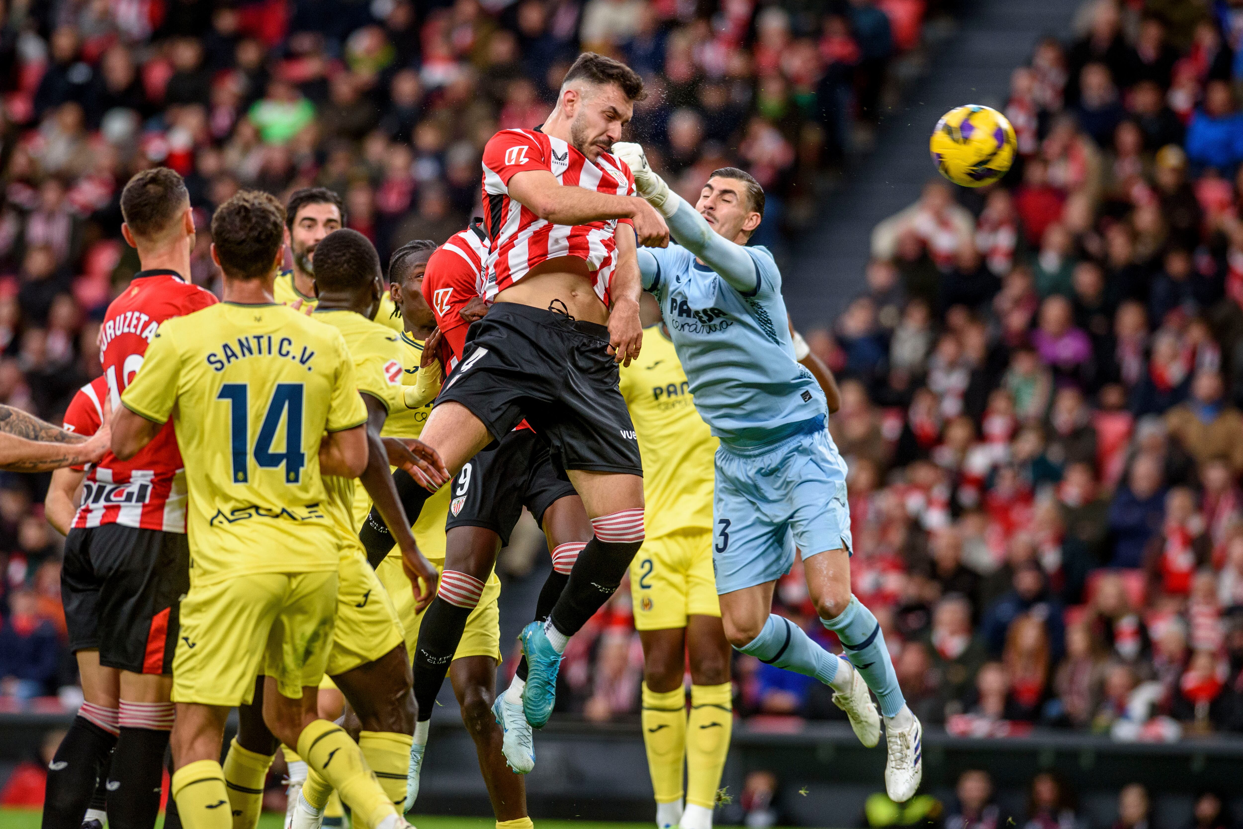 El Athletic se impone al Villarreal en el duelo de aspirantes a la Champions