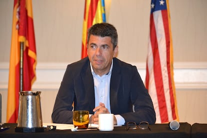 El presidente de la Generalitat valenciana, Carlos Mazón, participa en la reunión con directivos de la Cámara de Comercio de España-Estados Unidos en Miami, Florida (EE.UU.).
