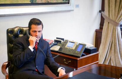 Pe&ntilde;a Nieto habla por tel&eacute;fono con Donald Trump tras la elecciones de EE UU.
