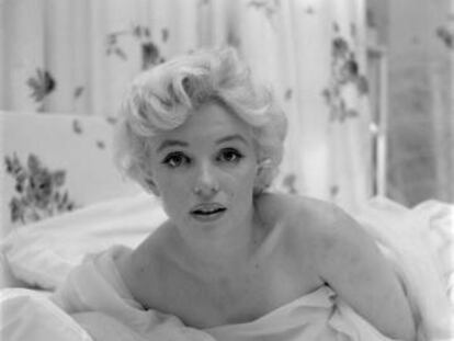 Marilyn Monroe, retratada por el fotógrafo y modista inglés Cecil Beaton.