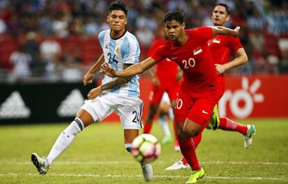 Correa se enfrenta al singapurense Irfan Fandi