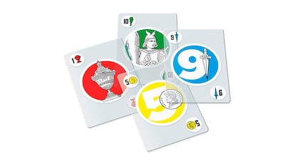 Baraja cartas impermeable sobre fondo blanco