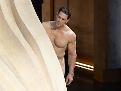 John Cena, el segundo hombre que se desnuda sobre el escenario en los Oscar.