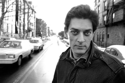 Paul Auster (Newark, Nueva Jersey, 1947), fotografiado en 1988 en Nueva York.