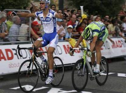 Boonen bate a Pozzato en el sprint