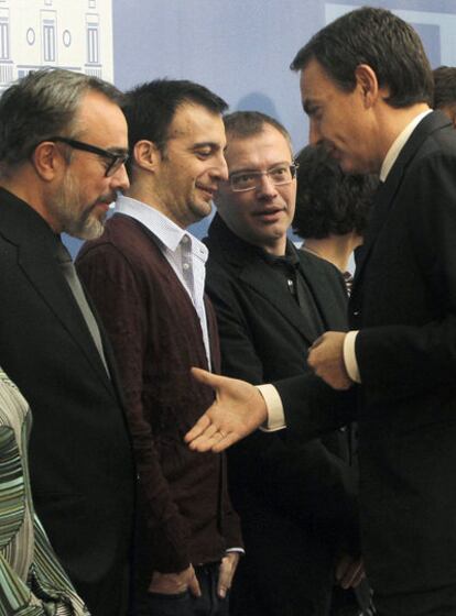 De la Iglesia, Amenábar, Monzón y Zapatero, en La Moncloa.