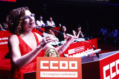 La vicepresidenta primera y Ministra de Hacienda y de Función Pública, María Jesús Montero, interviene en el 13º Congreso Confederal de CCOO, este jueves en Madrid.