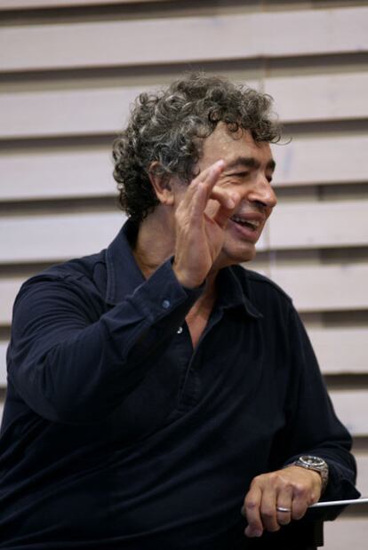 El director Semyon Bychkov, durante un ensayo en el Real.