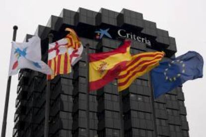 Vista de las oficinas centrales, en la avenida Diagonal de Barcelona, de La Caixa y de Criteria. EFE/Archivo