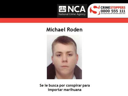 Sobre <b>Michael Roden</b>, alias Dodge, pesa el cartel de reincidente. A sus apenas 25 años, este joven de Redditch (Worcesteshire) ya cuenta a sus espaldas con una condena de tres años de cárcel. Los tribunales le sentenciaron en 2010 por producir marihuana a gran escala. En 2011 salió el libertad de forma anticipada y huyó. Reino Unido le busca ahora, también por la introducción en las islas de 70 kilos de esta droga, procedente de España. "Y pertenece supuestamente a un grupo organizado", subrayan los investigadores.