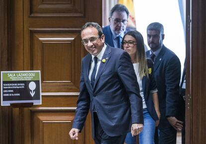 Josep Rull després de recollir l'acta al Congrés dels Diputats.